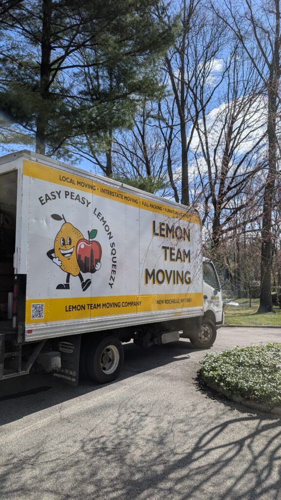 Moving Checklist Westchester: 4 Week Plan by Lemon Team Moving